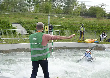 Illustration de Formation juges slalom et kayak cross les 11 et 12/10/2025 à Gond Pontouvre